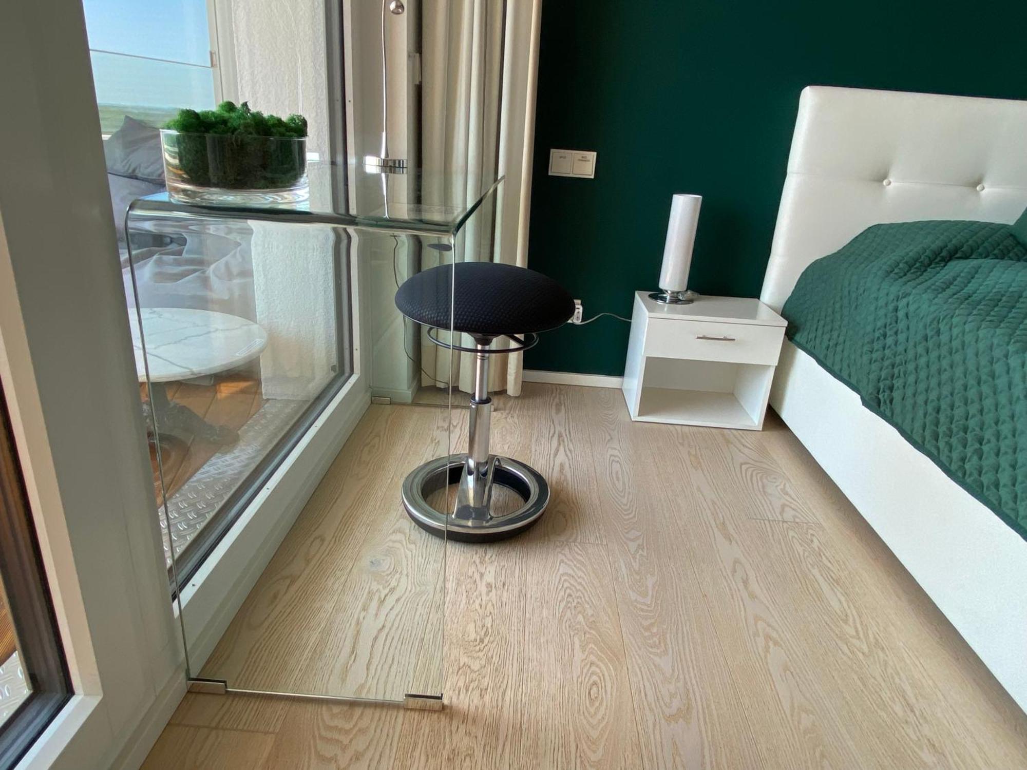 Alpen-Panorama Suite - Einzigartige Privatsuite Hoch Ueber Muenchen, 12Tes Og, Alpenblick, Loggia, Whirlpool, 15 Minuten Zum Zentrum, Ruhe Und Erholung In Der Stadt Muenchen Fuer Privat Und Geschaeftlich Reisende Exterior foto